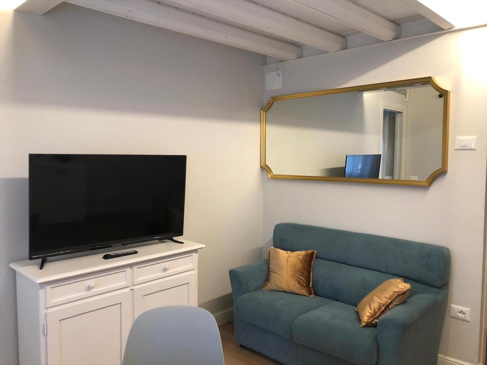 Canal Vena Apartsuite House Chioggia Exteriör bild