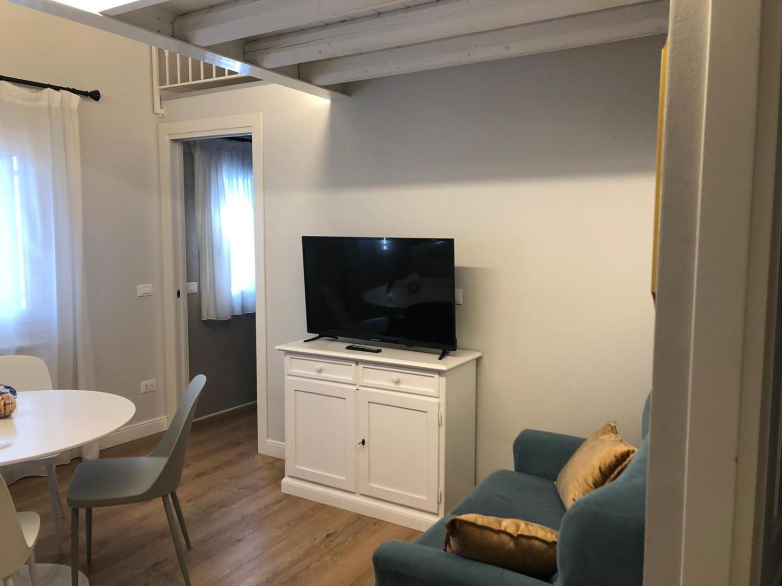 Canal Vena Apartsuite House Chioggia Exteriör bild
